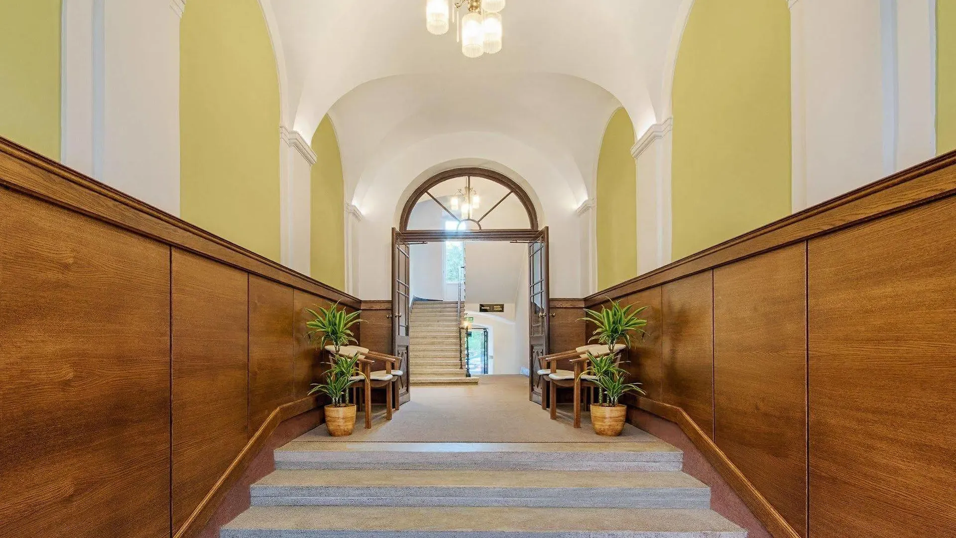 Abella Suites & Apartments By Artery Hotels Krakow 3*,